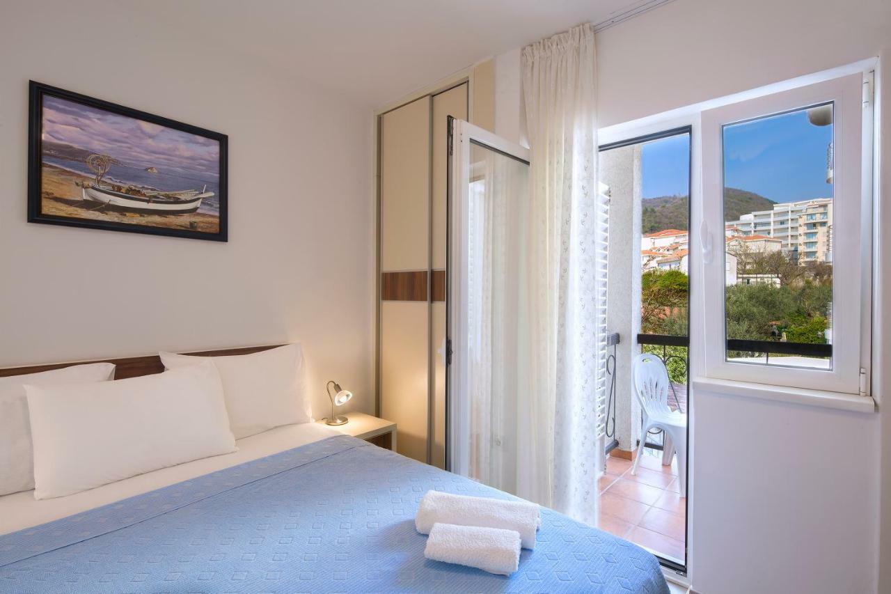 Apartment Ivanovic Family Bečići Exterior foto